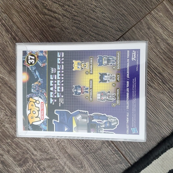 💜💛 Retro Toys Transformers SOUNDWAVE Funko Pop #37 EB Exclusive - Picture 4 of 7